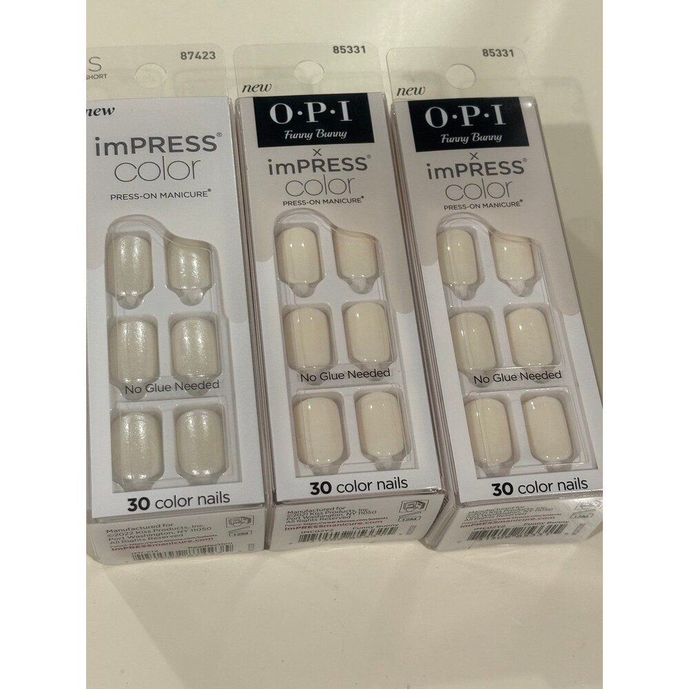 imPRESS Color Press-On Manicure Nails Funny Bunny + pearlized three sets white